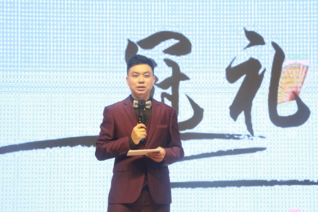 踐行青春誓言 立志揚(yáng)帆遠(yuǎn)航 | ?？谏礁吒呒?jí)實(shí)驗(yàn)中學(xué)十八歲成人禮暨百日誓師大會(huì)成功舉辦-圖片3