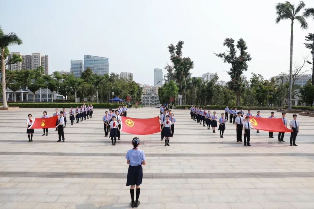 緬懷英烈承遺志 青春逐夢正當時 | ?？谏礁咧袑W清明祭英烈活動紀實-圖片1