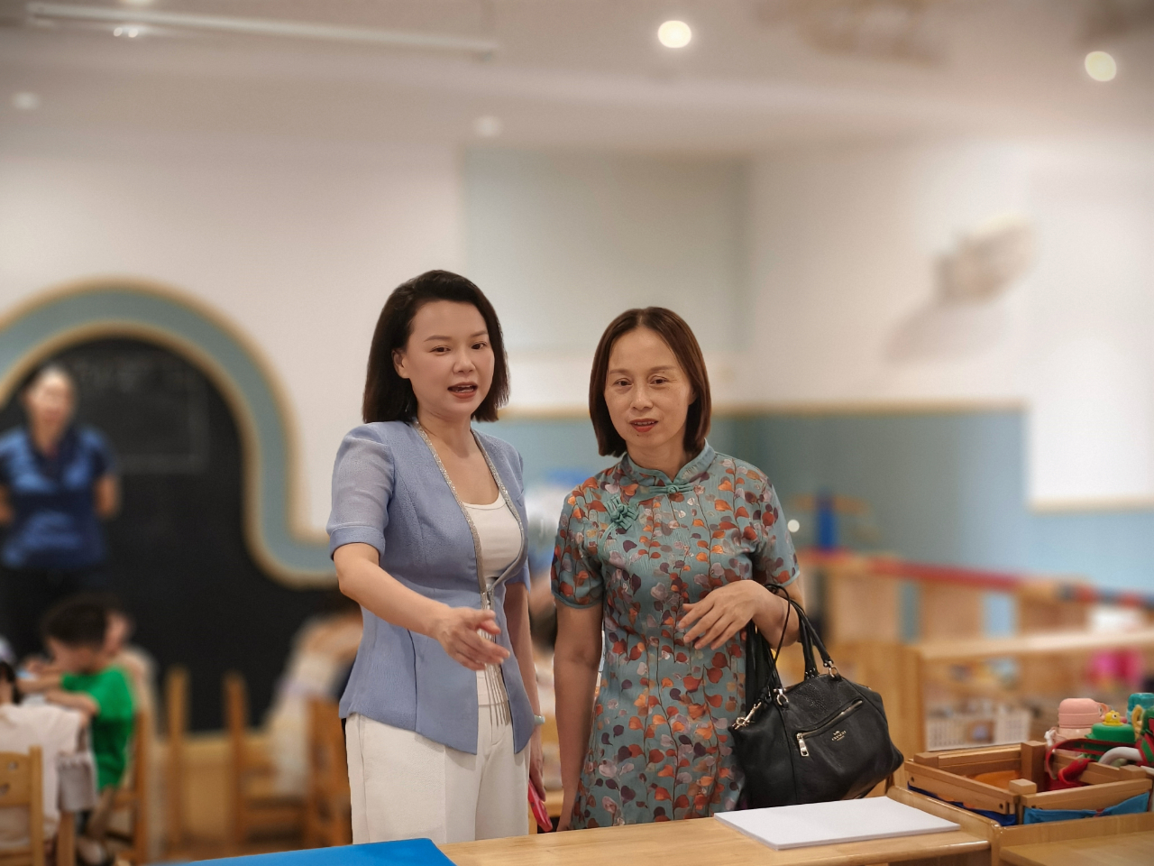 牽手高校共成長 賦能學(xué)前新未來——?？谑猩礁哂變簣@攜手海南工商職業(yè)學(xué)院實踐交流活動-圖片7