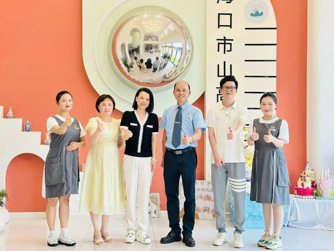 醫(yī)育融合·共筑健康成長路——?？谑猩礁咄杏缃讨行穆?lián)合海口市第四人民醫(yī)院開展醫(yī)育融合健康講座-圖片27